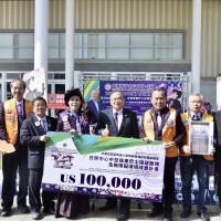 中型復康巴士接送服務及無障礙環境改善計畫捐贈